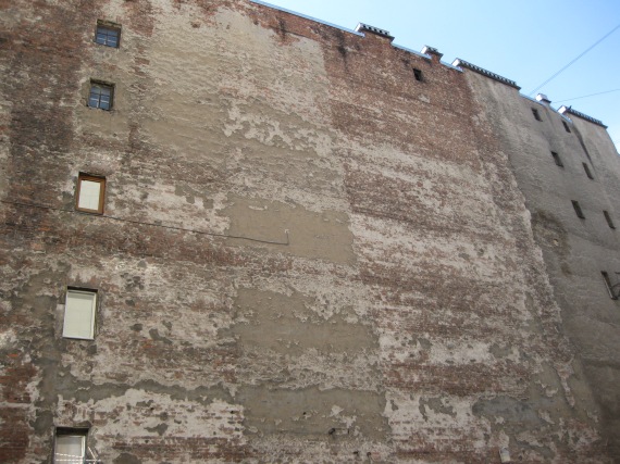 typical blind wall 